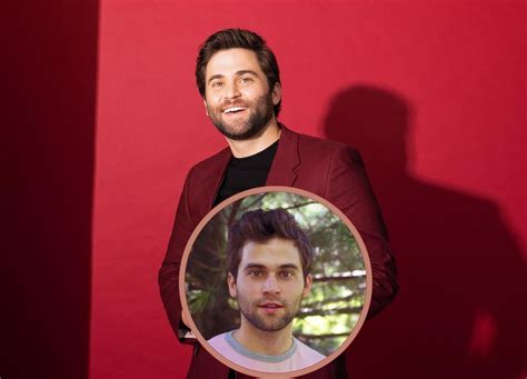 Jake Borelli’s Weight Gain Journey Via His Instagram。